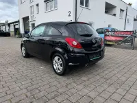 Gebraucht Opel Corsa Satellite 87 PS (63 kW) 2011 Saphirschwarz mineraleffekt Kleinwagen