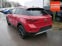 Neu VW T-Roc Style 150 PS (110 kW) 2025 Kings red metallic SUV