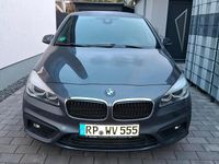 Gebraucht BMW 218 150 PS (110 kW) 2015 Grau Van / Kleinbus