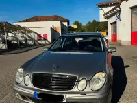 Gebraucht Mercedes E320 Avantgarde 224 PS (164 kW) 2002 Grau Limousine