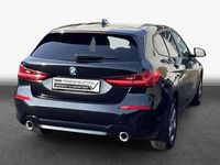 Gebraucht BMW 118 Advantage 150 PS (110 kW) 2022 Saphirschwarz metallic Kleinwagen
