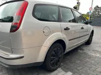 Gebraucht Ford Focus 100 PS (73 kW) 2005 Grau Kombi