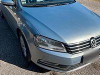 Gebraucht VW Passat 2012 Silber Kombi