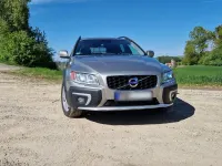 Gebraucht Volvo XC70 Summum 215 PS (158 kW) 2013 Gold Kombi