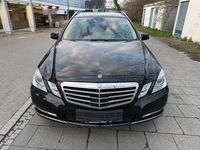 Gebraucht Mercedes E220 Elegance 170 PS (125 kW) 2011 Kombi