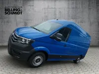 Gebraucht VW Crafter 177 PS (130 kW) 2021 Enzianblau Van