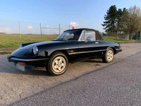 Gebraucht Alfa Romeo Spider 126 PS (92 kW) 1985 Schwarz Cabrio