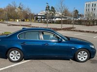 Gebraucht BMW 530 231 PS (169 kW) 2003 Blau Limousine