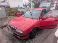 Gebraucht Lancia Delta 130 PS (95 kW) 1997 Rot Kleinwagen