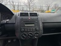 Gebraucht VW Polo 80 PS (58 kW) 2006 Grau Kleinwagen