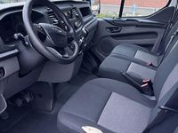 Gebraucht Ford Transit Custom 105 PS (77 kW) 2019 Weiß Van / Kleinbus