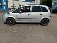 Gebraucht Opel Meriva 101 PS (74 kW) 2003 Silber Van / Kleinbus