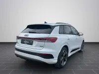 Second-hand Audi Q4 e-tron S-Line 210 kW (286 CP) 2026 Alb SUV
