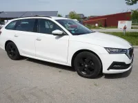 Gebraucht Skoda Octavia Ambition 150 PS (110 kW) 2023 Bila candy/candyweiss Kombi
