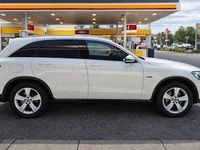 Gebraucht Mercedes GLC300e Business 211 PS (155 kW) 2021 Weiß SUV
