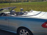 Gebraucht Mercedes CLK320 218 PS (160 kW) 2003 Blau Cabrio