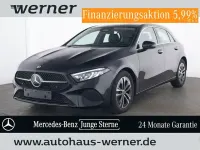 Gebraucht Mercedes A200 Advanced Plus 150 PS (110 kW) 2025 Lack kosmosschwarz Limousine