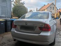 Gebraucht BMW 320 150 PS (110 kW) 2006 Silber Limousine