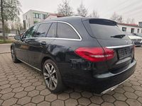 Gebraucht Mercedes C300 258 PS (189 kW) 2018 Grün Limousine