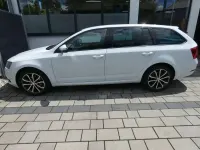 Gebraucht Skoda Octavia Soleil 116 PS (85 kW) 2020 Moonweiss metallic Kombi