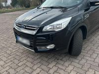Gebraucht Ford Kuga 150 PS (110 kW) 2015 Schwarz SUV