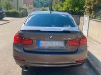 Gebraucht BMW 320 184 PS (135 kW) 2013 Braun Limousine