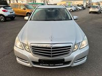 Gebraucht Mercedes E220 Avantgarde 170 PS (125 kW) 2012 Silber Kombi