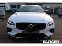 Gebraucht Volvo 360 392 PS (288 kW) 2021 Crystal white pearl / metallic (metallic) Limousine
