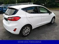 Gebraucht Ford Fiesta Titanium 125 PS (91 kW) 2022 Weiß Kleinwagen