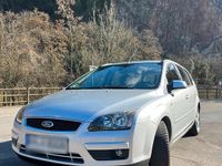 Gebraucht Ford Focus Titanium 115 PS (84 kW) 2007 Silber Kombi