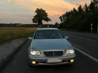 Gebraucht Mercedes C180 145 PS (106 kW) 2003 Grau Limousine
