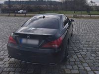 Gebraucht Mercedes CLA200 Urban 156 PS (114 kW) 2016 Schwarz Coupé