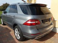 Gebraucht Mercedes ML350 306 PS (225 kW) 2013 Silber metallic SUV