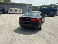 Gebraucht Jaguar XE Prestige 200 PS (147 kW) 2017 Schwarz Limousine
