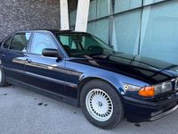 Gebraucht BMW 750L 326 PS (239 kW) 1996 Blau Limousine