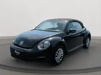 Gebraucht VW Beetle Cabriolet Basis 105 PS (77 kW) 2015 Ebenholzschwarz Cabrio