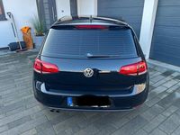 Gebraucht VW Golf VII Highline 150 PS (110 kW) 2016 Schwarz Limousine