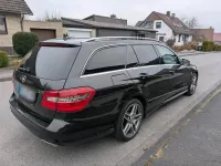 Gebraucht Mercedes E500 387 PS (284 kW) 2011 Schwarz Kombi