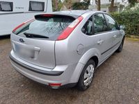 gebraucht Ford Focus Focus1.6 16V Ambiente