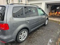 Gebraucht VW Touran 105 PS (77 kW) 2011 Grau Van / Kleinbus