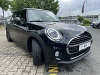 Gebraucht Mini ONE 102 PS (75 kW) 2019 Schwarz metallic midnight black metallic Kleinwagen