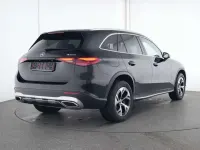 Gebraucht Mercedes GLC300e Avantgarde 204 PS (150 kW) 2024 Schwarz schwarz SUV