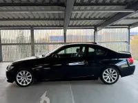 Gebraucht BMW 325 204 PS (150 kW) 2010 Schwarz Coupé
