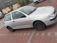 Second-hand Seat Ibiza 60 CP (44 kW) 2002 Argintiu Hatchback