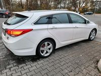 Gebraucht Hyundai i40 136 PS (100 kW) 2012 Weiß Kombi
