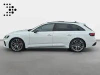 Gebraucht Audi RS4 Comfort 450 PS (330 kW) 2023 Gletscherweiß metallic Kombi