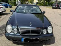 Gebraucht Mercedes CLK230 197 PS (144 kW) 1999 Blau Cabrio