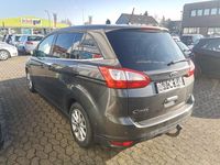 Gebraucht Ford Grand C-Max Titanium 150 PS (110 kW) 2018 Grau Van / Kleinbus