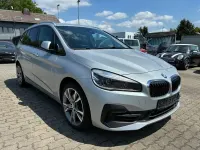 Gebraucht BMW 220 Gran Tourer Sport Line 190 PS (139 kW) 2019 Silber Van / Kleinbus
