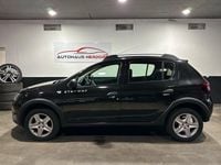 Gebraucht Dacia Sandero Stepway 90 PS (66 kW) 2016 Braun Limousine